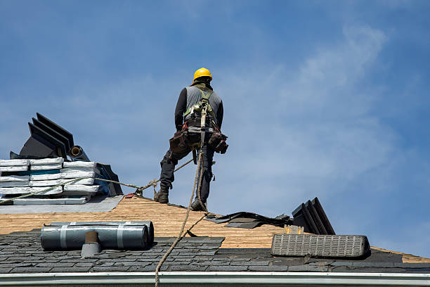 Professional Roof Replacement technician working in Uniontown, WA